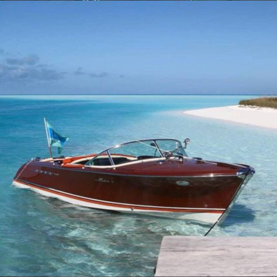 Monstore Garages Classic Boat
