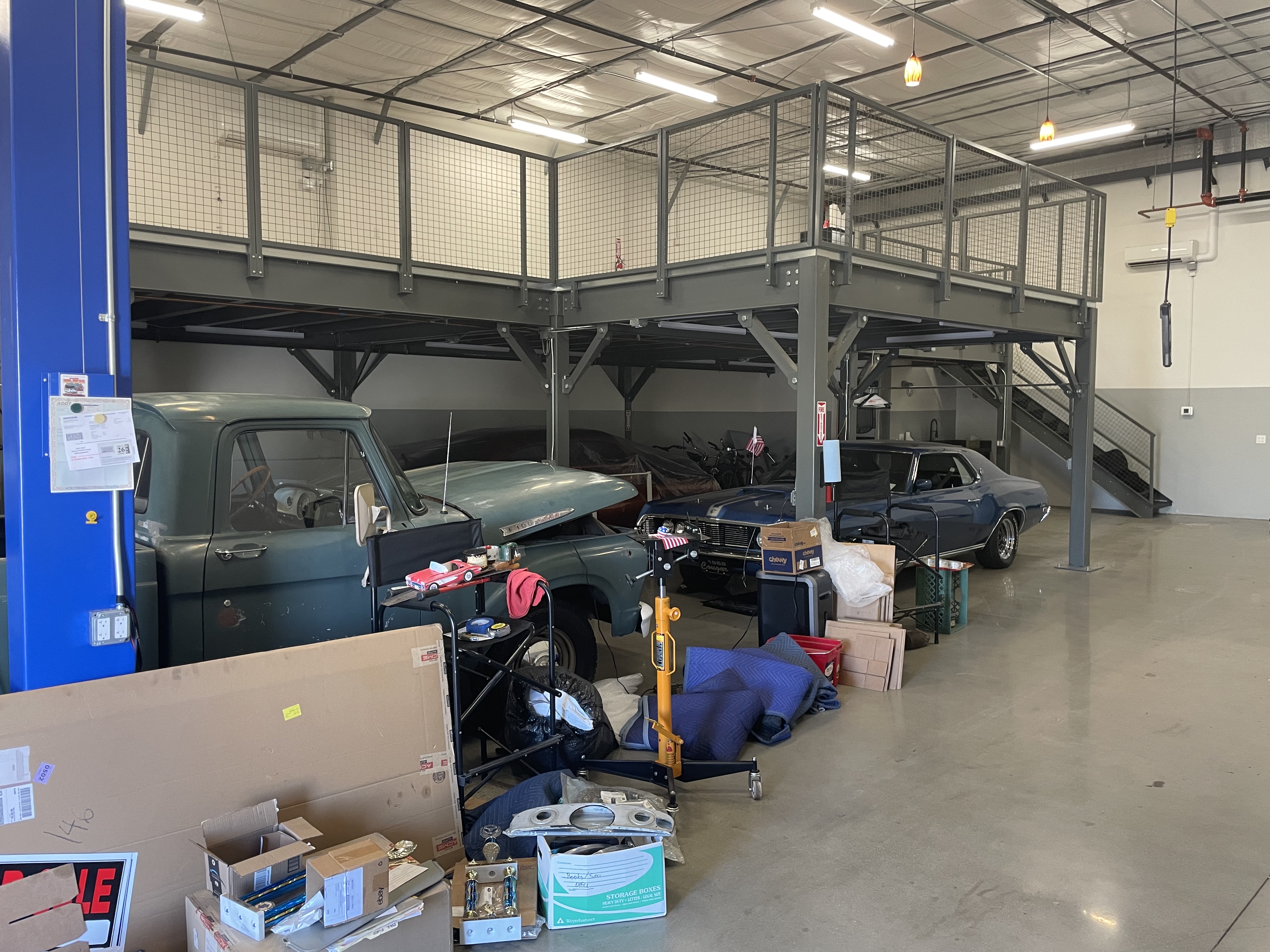 MONSTORE GARAGES GARAGE CONDO MEZZANINE